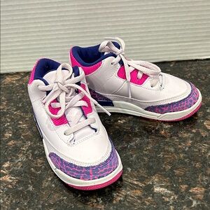 Air Jordan 3 Retro GP 'Barely Grape Size 9c